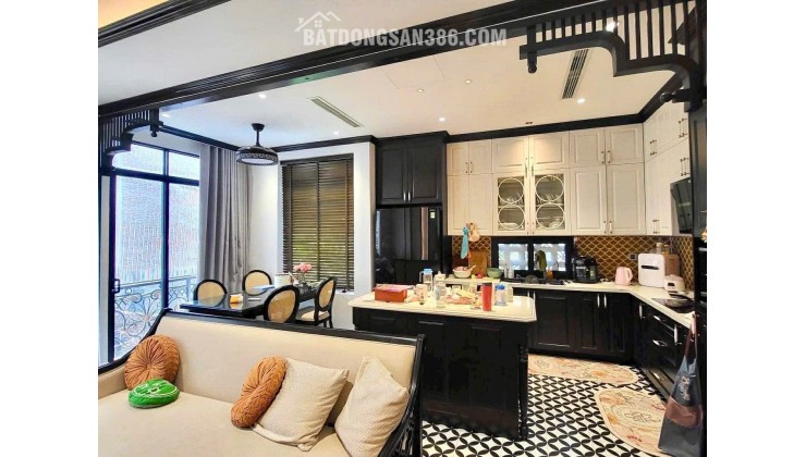 BÁN NHÀ NGUYỄN VĂN CỪ 75M. MẶT TIỀN 5M, ĐƯỜNG 2 ÔTÔ TRÁNH, VỈA HÈ, KINH DOANH. GIÁ 20.5 TỶ